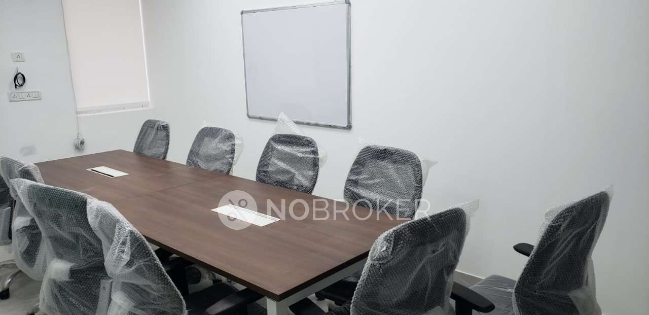 Office Space in Spectrum Metro Mall, Noida for Rent 
