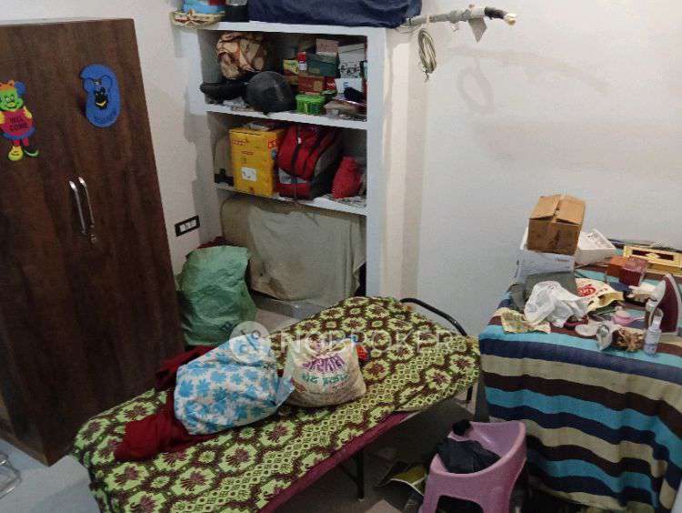 PG for Girls in Ghukna