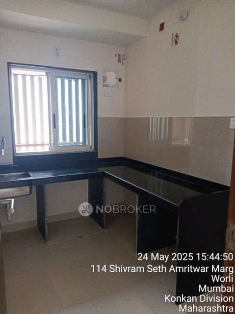2 BHK Flat In Worli Residence for Lease  In Mahindra Towers