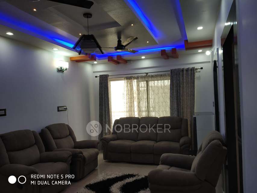 2 BHK Flat In Shravanthi Paramount For Sale  In Hulimavu