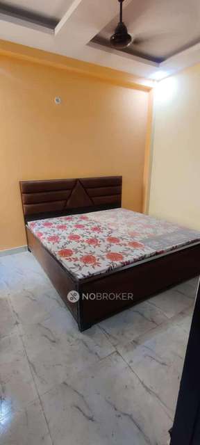 2 BHK Flat In Aps Hanum For Sale  In Sector 62