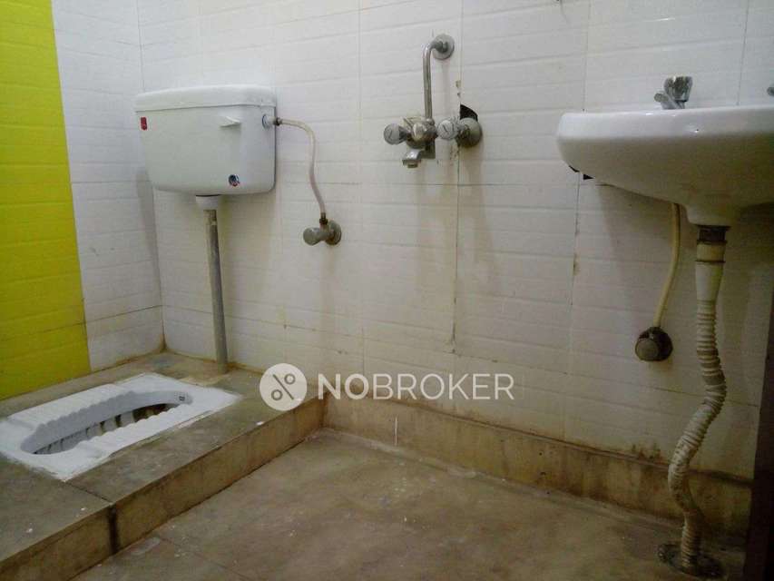 1 BHK Flat In Tushar Apartment-ii For Sale  In Rajendra Nagar