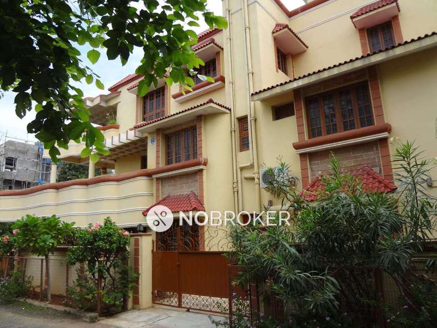 2 BHK House for Rent In Banjara Hills