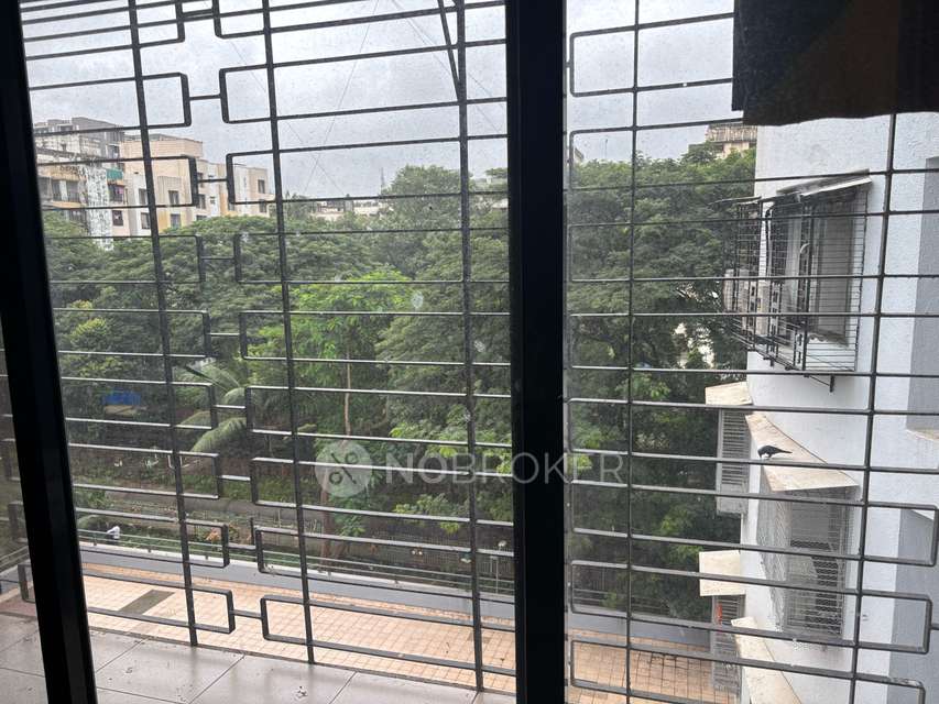 2 BHK Flat In Silver Harmony For Sale  In Ghatkopar West