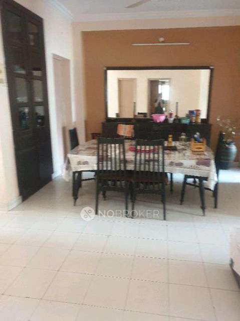 3 BHK Flat In Rijhumal Mansion For Sale  In Shivaji Nagar