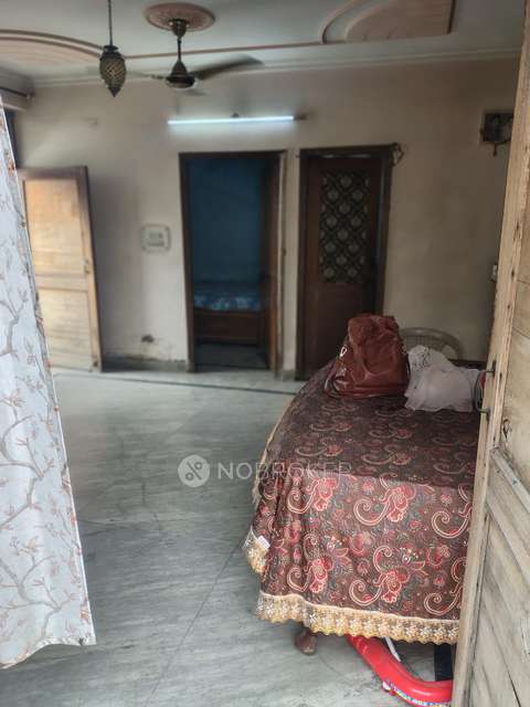 2 BHK Flat For Sale  In Krishna Nagar