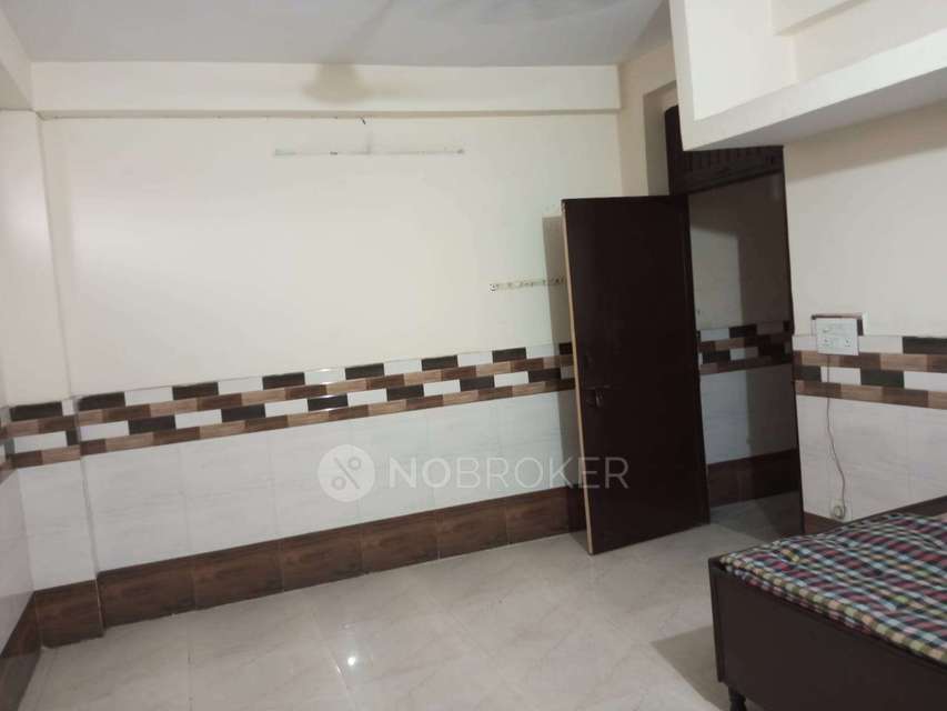 1 RK Flat In Apartment for Rent  In Sector 62a
