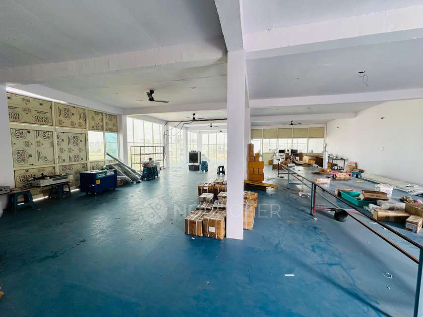 Industrial Building in Surajpur Site V, Greater Noida for Rent 