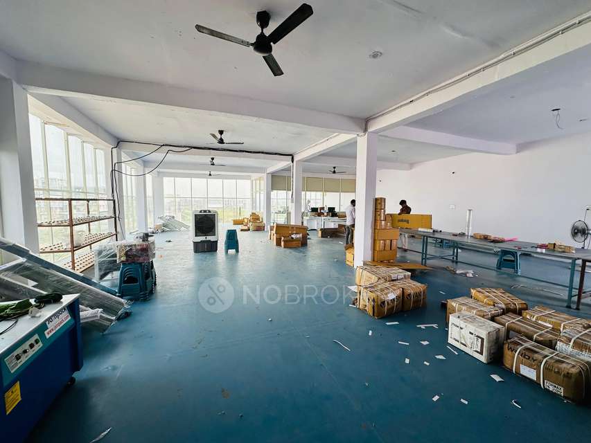 Industrial Building in Surajpur Site V, Greater Noida for Rent 