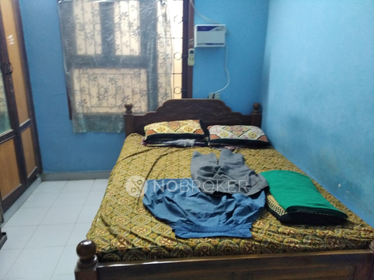 2 BHK Flat In Priyadarshini Apartments For Sale  In Choolaimedu