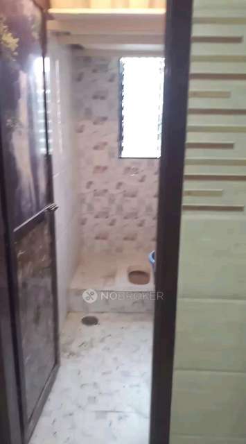 2 BHK Flat In Mayura Mahal Chs For Sale  In Bhatia Chowk