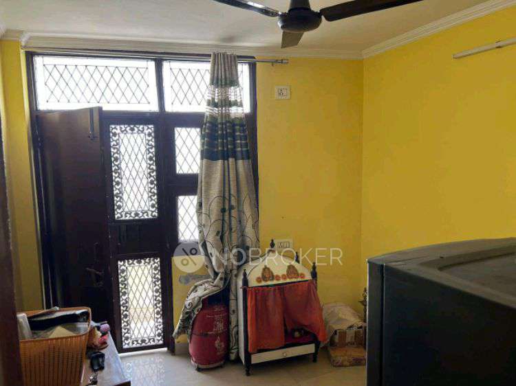 PG for Girls in Mayur Vihar Phase 1 Pocket 2 Rwa