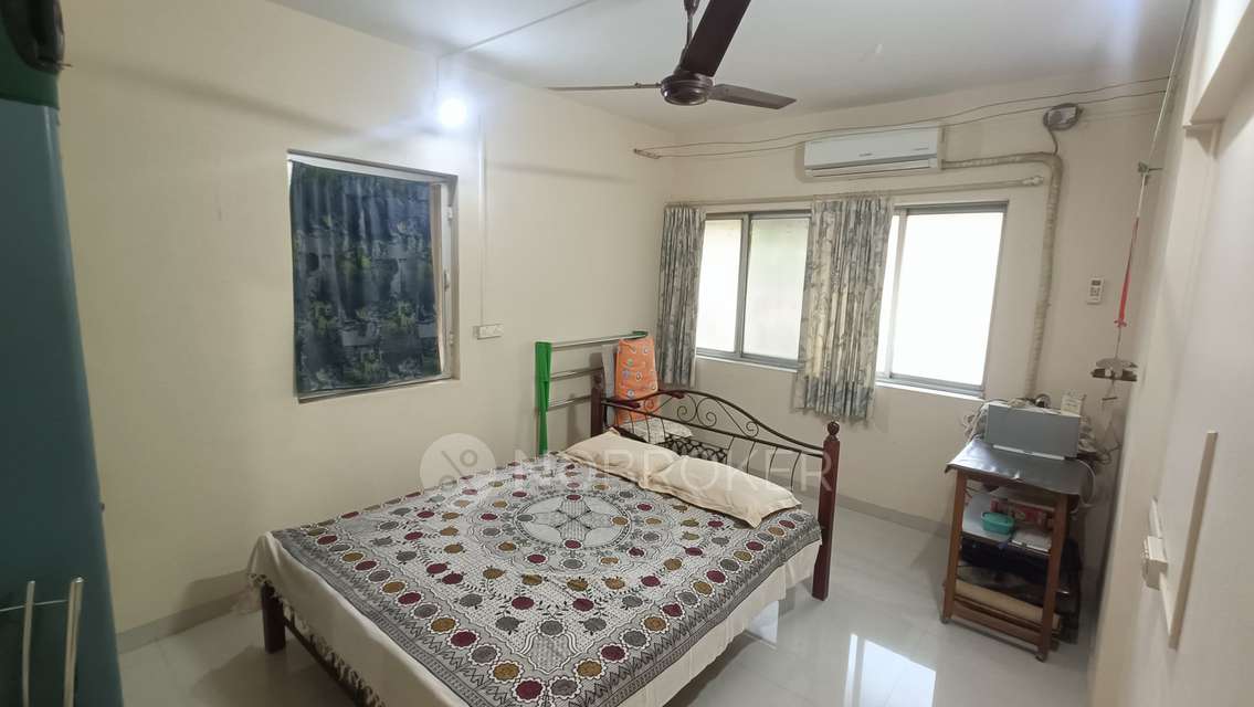 2 BHK Flat In Vasant Vihar  For Sale  In Mulund West