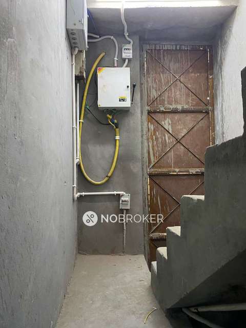 Godown/Warehouse in Hari Nagar, Delhi for sale 