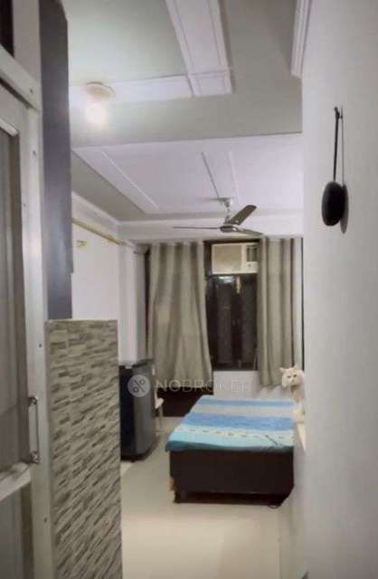 2 BHK Flat In Double Storey Flats For Sale  In Kalkaji