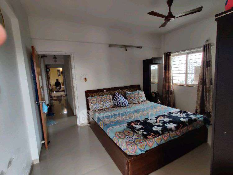 2 BHK Flat In Kumar Palmcrest Cooperative Housing Society For Sale  In Kumar Palmcrest