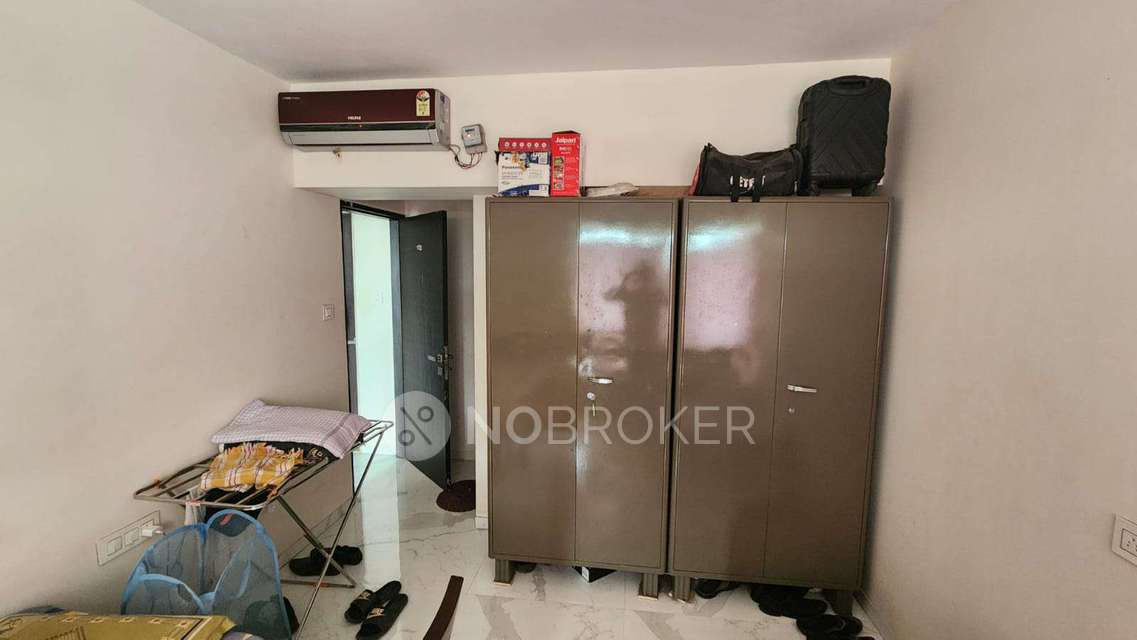 2 BHK Flat In Blumen  For Sale  In Vikhroli West