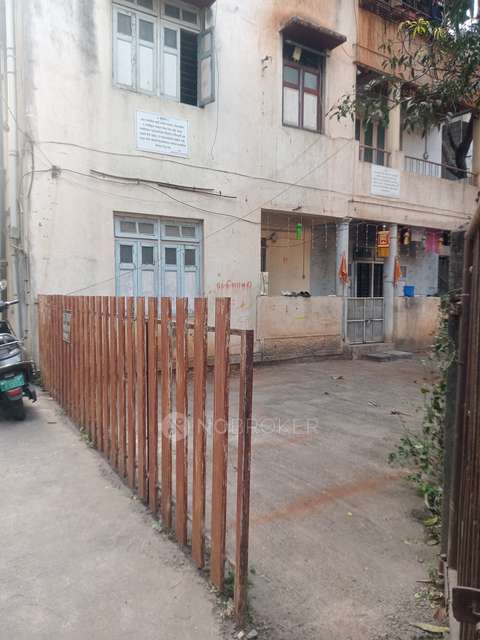 1 BHK Flat In Asmita Apartment Somwar Peth for Rent  In Rasta Peth