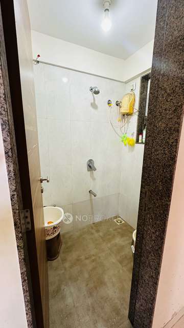 1 BHK Flat In Amardeep Mahal For Sale  In Vile Parle East