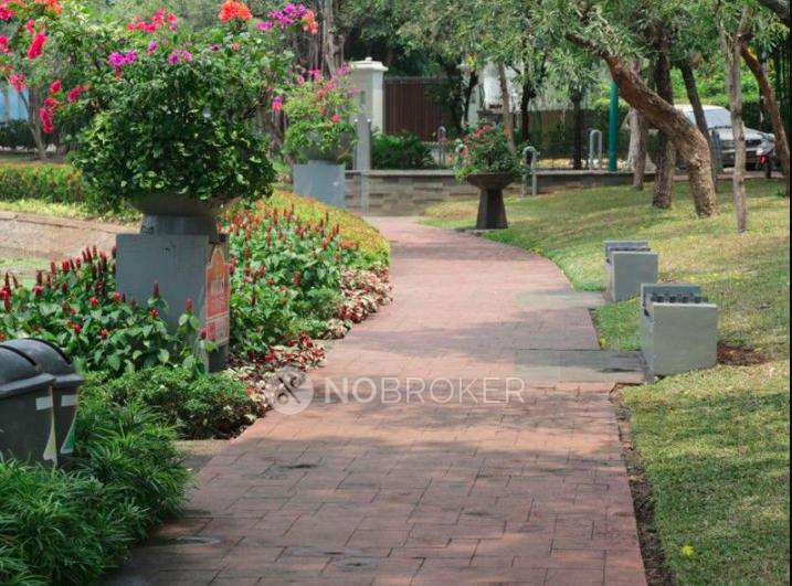 4 BHK Flat In Parulekar Sarthak For Sale  In Kothrud