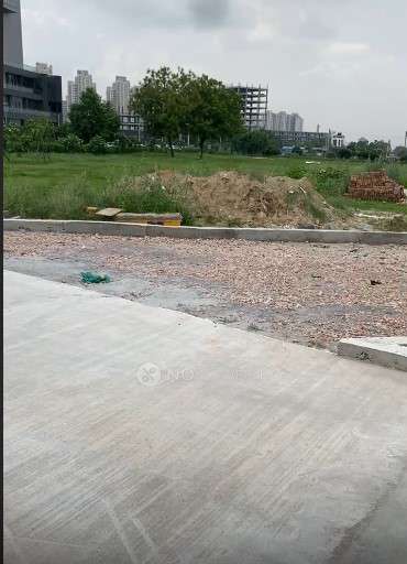 Plot For Sale  In Personal Property In Sector 84