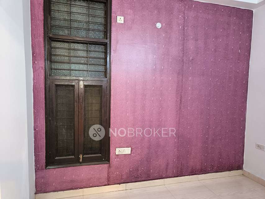 3 BHK Flat In Metro Appt For Sale  In Vaishali