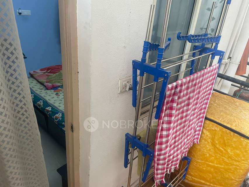 2 BHK Flat In Prabhavathi Paramount For Sale  In Electronic City