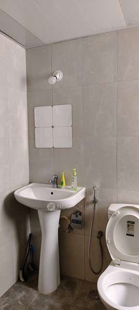 2 BHK Flat In Shriram Liberty Square For Sale  In Electronic City