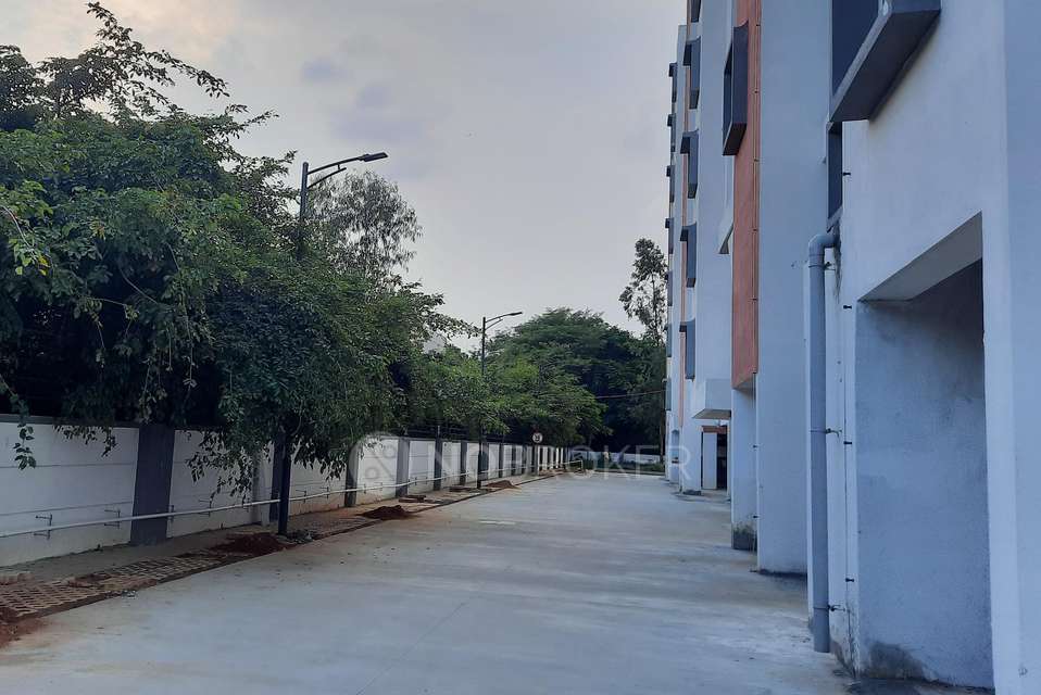 2 BHK Flat In Shriram Liberty Square For Sale  In Electronic City