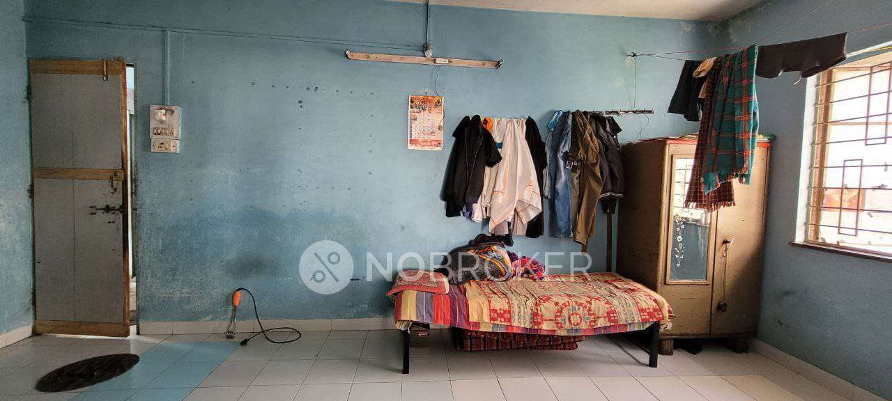 Shared Room for Male In 1 RK In Karve Nagar