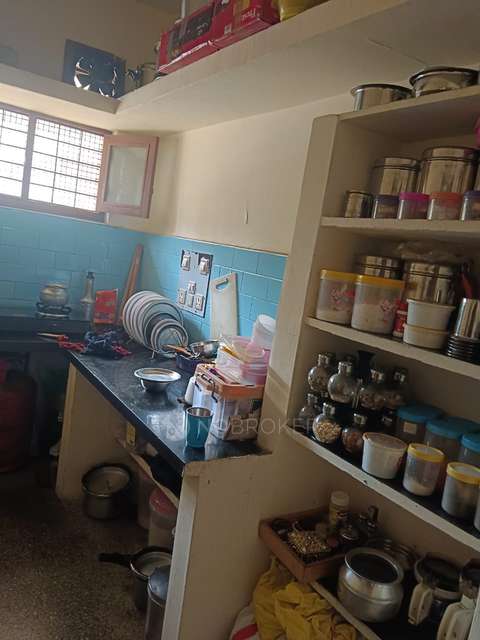 1 BHK Flat In Swathi Apartment For Sale  In Chamrajpet