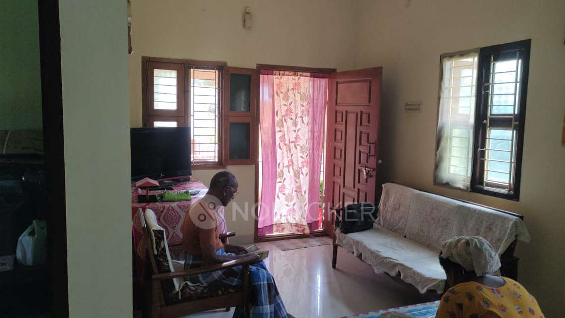 4+ BHK House For Sale  In Pozhichalur