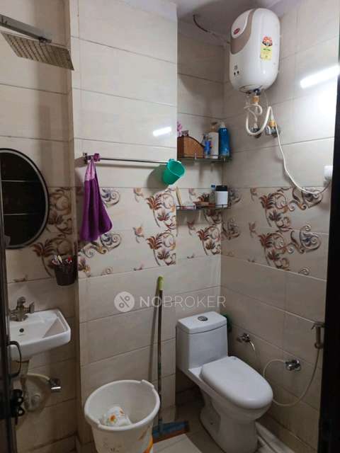 4+ BHK Flat In G18 Apartment  For Sale  In Baprola