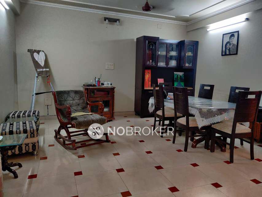 3 BHK for Rent  In Laxmi Nagar