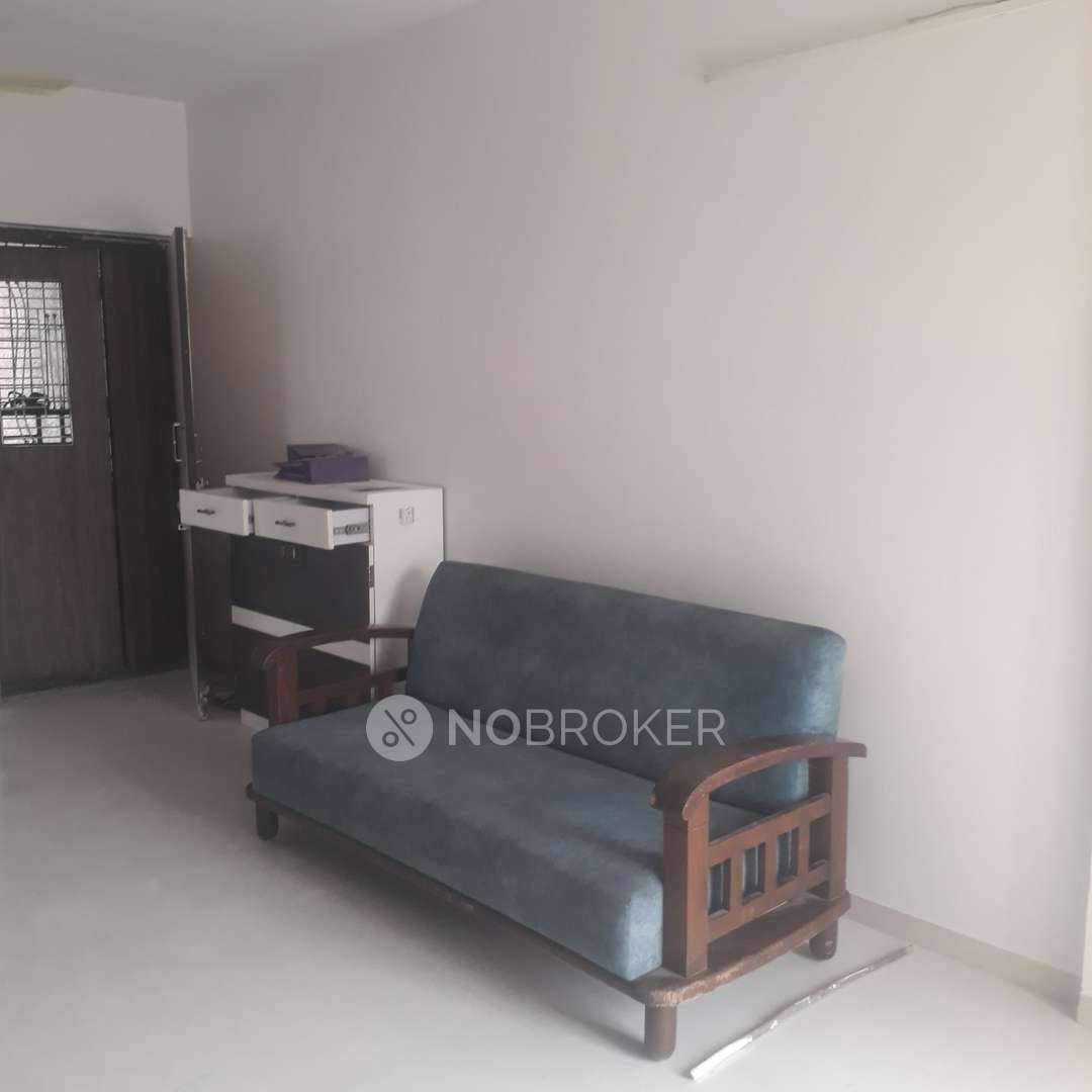 kapil kiran Mulund East Rent WITHOUT BROKERAGE Semifurnished 3 BHK Rental Flat in kapil kiran