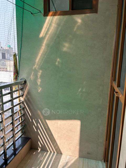 2 BHK Flat In Standolone Building For Sale  In J2pj+4qq, Sector 2, Mohan Garden, Razapur Khurd, Delhi, 110066, India