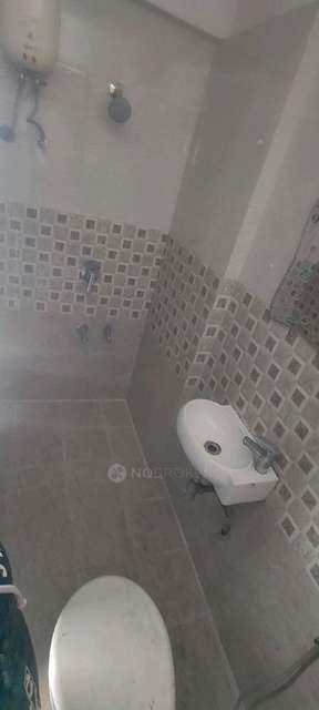 1 BHK Flat In Damji Shamji Shah Mahavir Estella For Sale  In Thane West