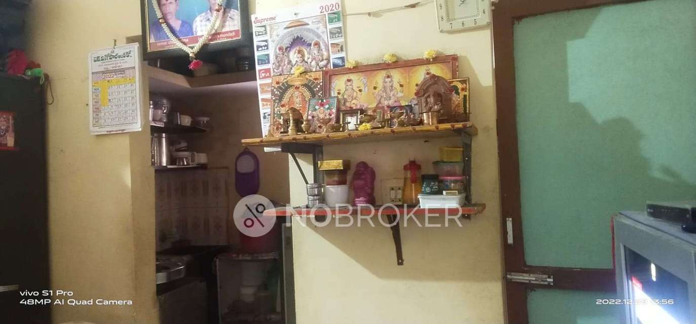 4+ BHK Flat In Standaloen Builidng  For Sale  In Jalahalli West