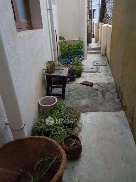 3 BHK Flat In Cc Vinayaga Apartment  For Sale  In Pozhichalur
