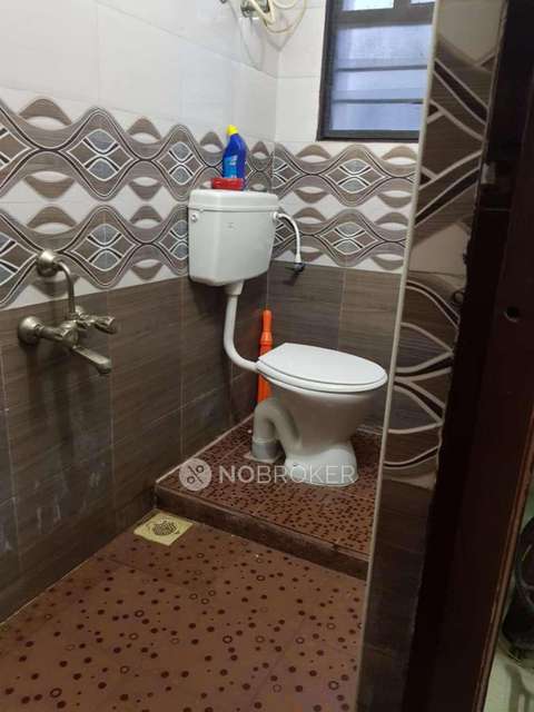 3 BHK Flat In Cc Vinayaga Apartment  For Sale  In Pozhichalur