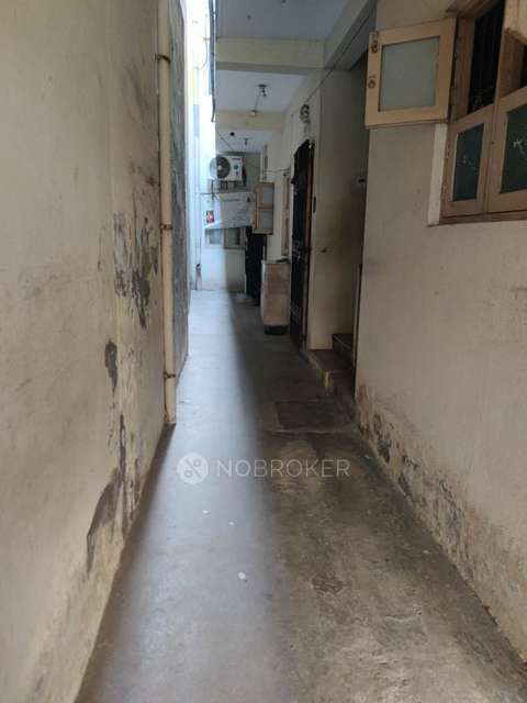 2 BHK Flat In Thirumurugan Nivas For Sale  In Triplicane