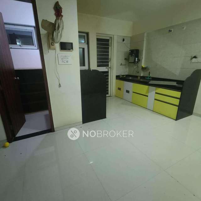 4 BHK Flat In Mangal Upvan For Sale  In Chinchwad,