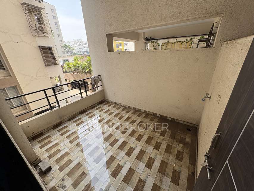 2 BHK Flat In Shreenidhi For Sale  In Lohgaon