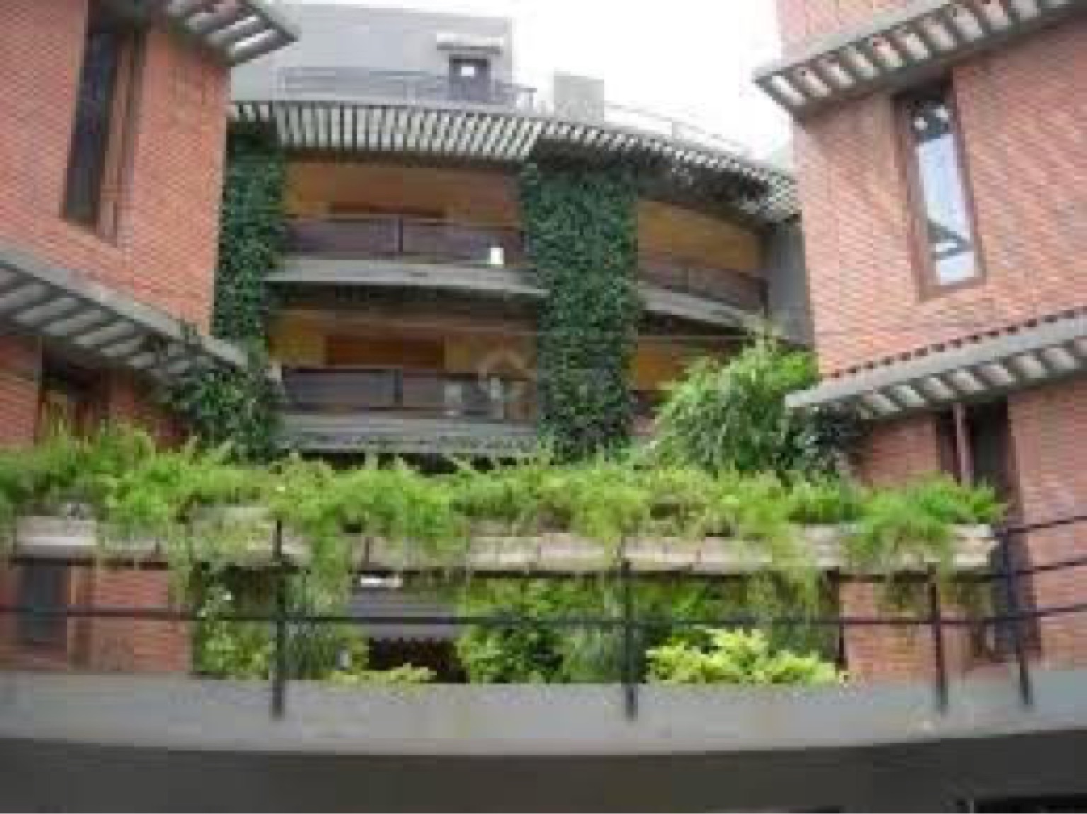 Total Environment Greensleeves