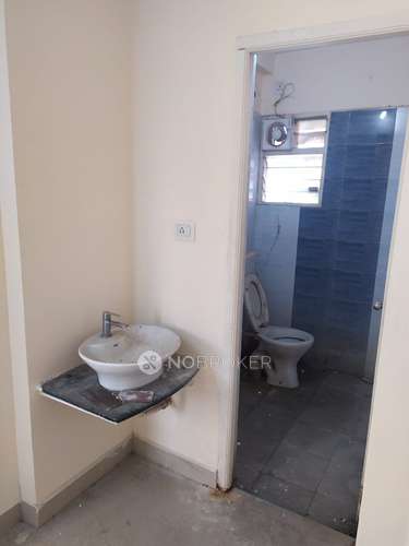 2 BHK Flat In The Royal Castle For Sale  In Thirumudivakkam