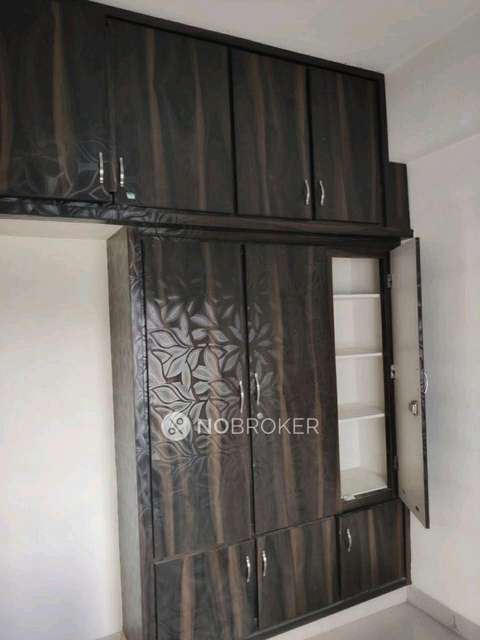 2 BHK Flat In Oakridge Residency, Kondapur For Sale  In Kondapur