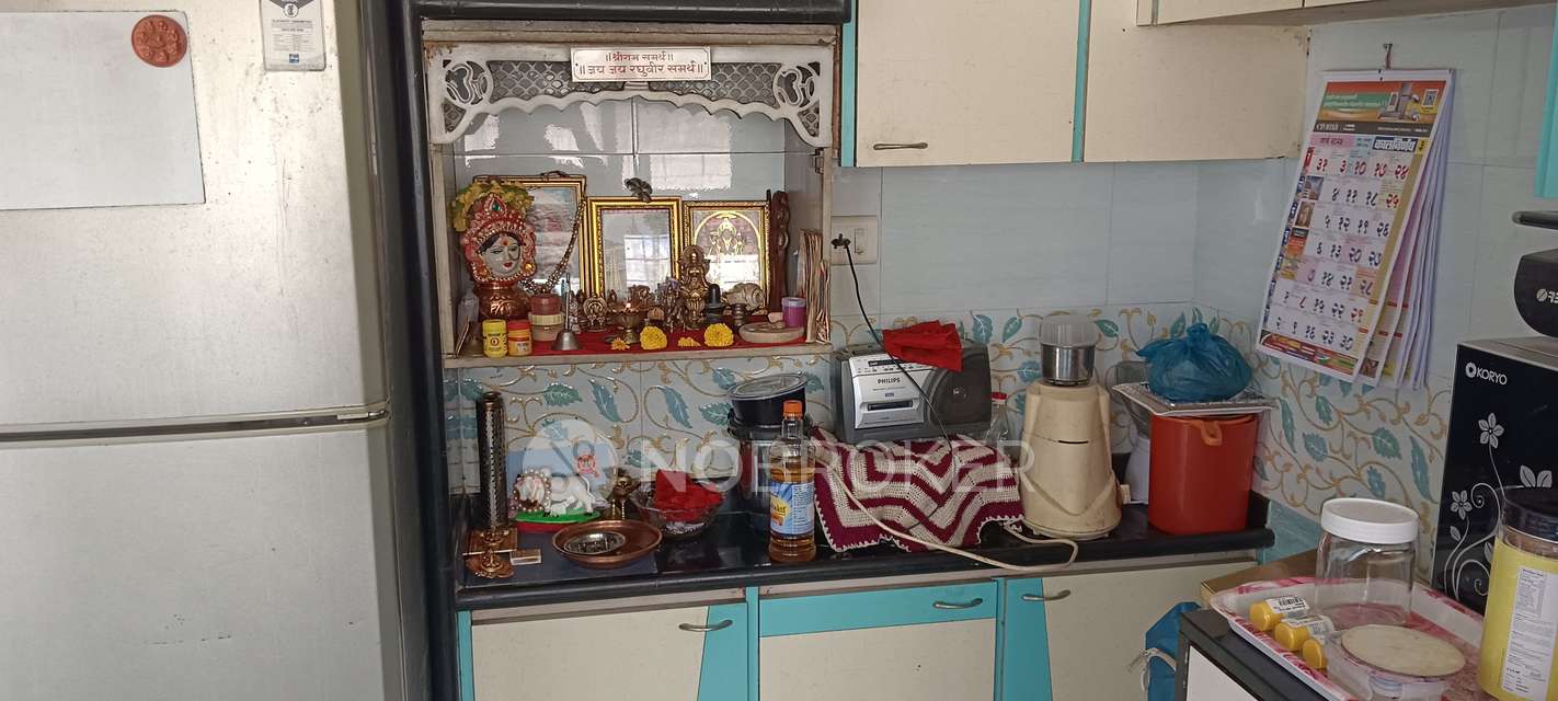1 BHK Flat In Siddhivinayak Niwara For Sale  In Lower Parel