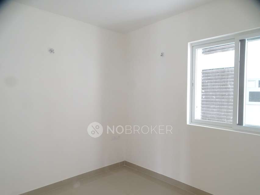 2 BHK Flat In Tvs Emerald Atrium, Kollapakkam For Sale  In Kollapakkam