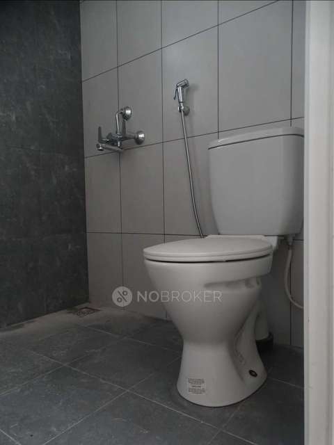 2 BHK Flat In Tvs Emerald Atrium, Kollapakkam For Sale  In Kollapakkam