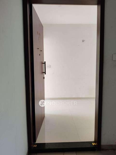 2 BHK Flat In Real Dream Apartment For Sale  In Mundhwa